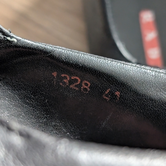 Vintage Prada Sport | Y2K Black Leather Mary Jane Driving Flats Shoes - Picture 6 of 10